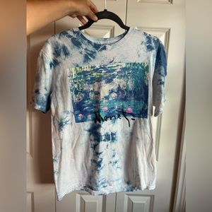 Graphic tie-dye t-shirt